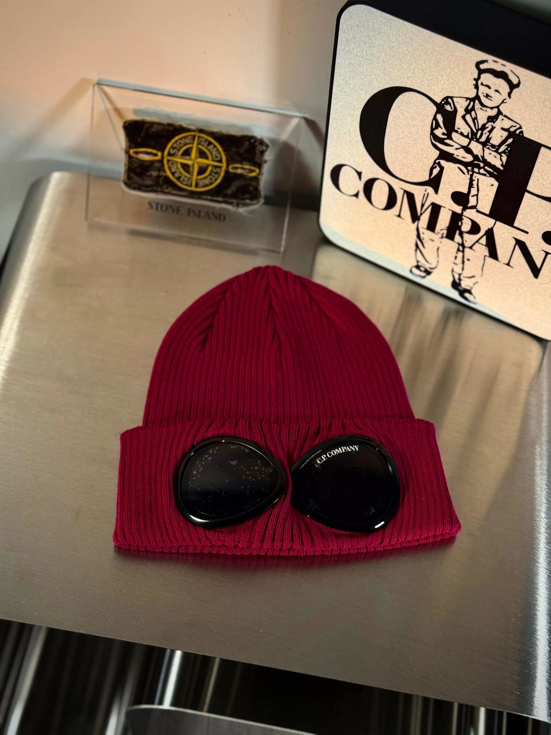 C.P. Company Goggle Hat, фото 1